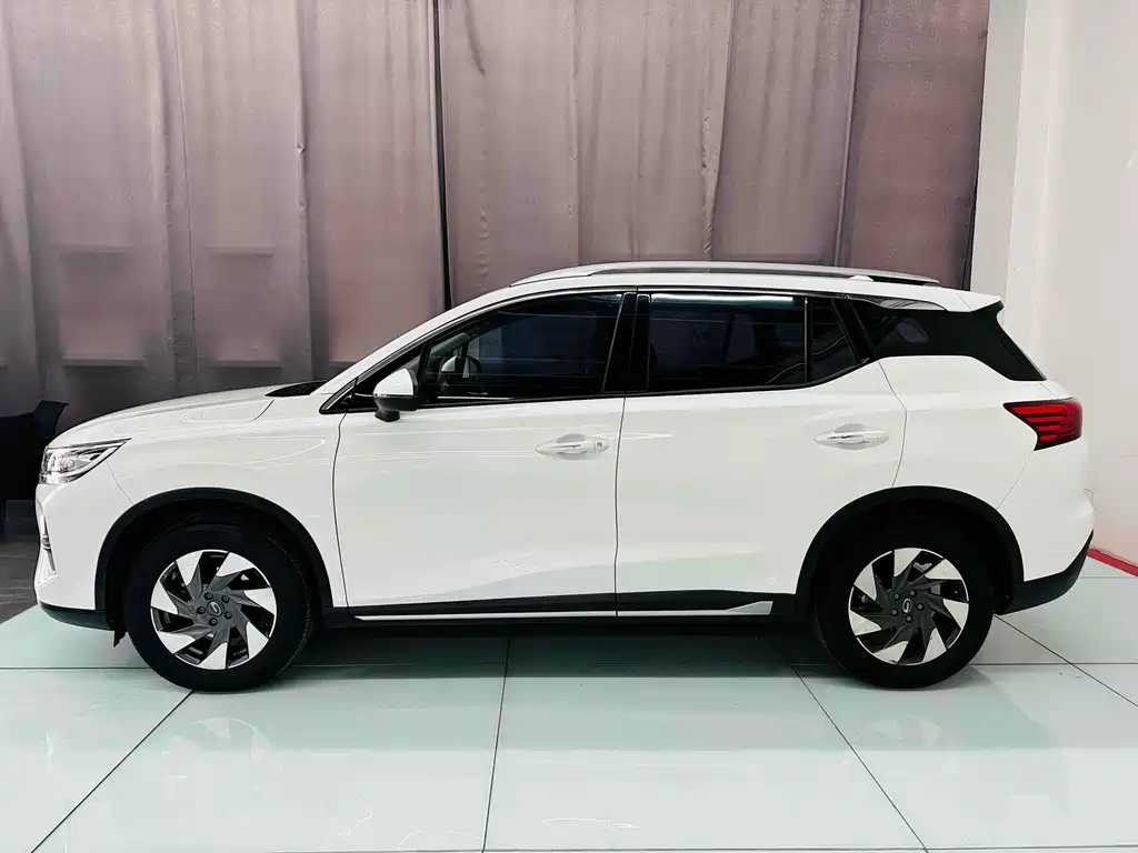 GAC Motor Trumpchi GS4 2023 — фото 3