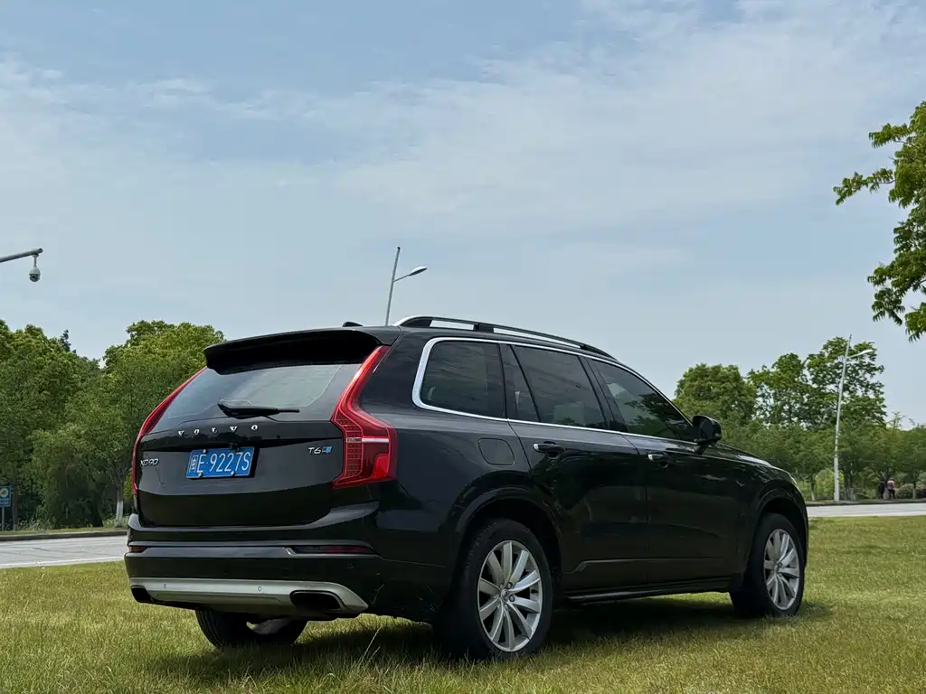 Volvo XC90 2018