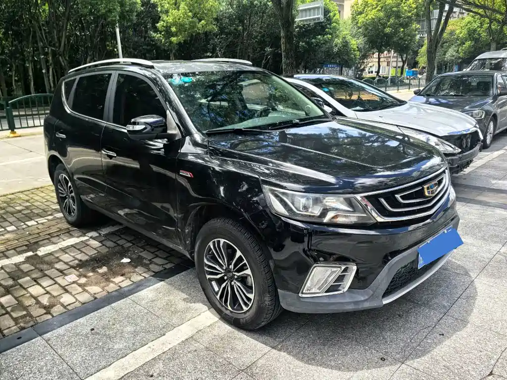 Geely Vision X6 2018 — фото 3