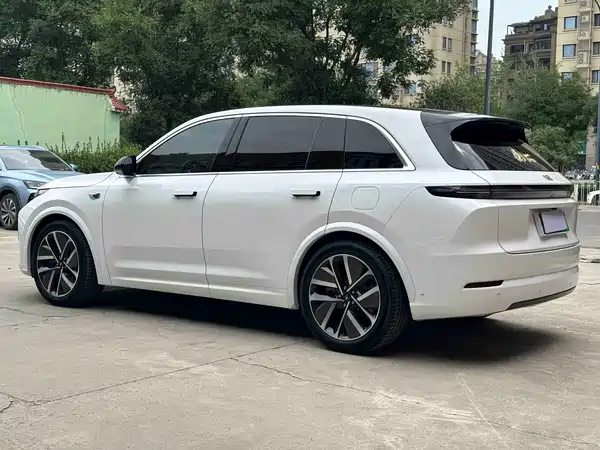 Li Auto L7 2024