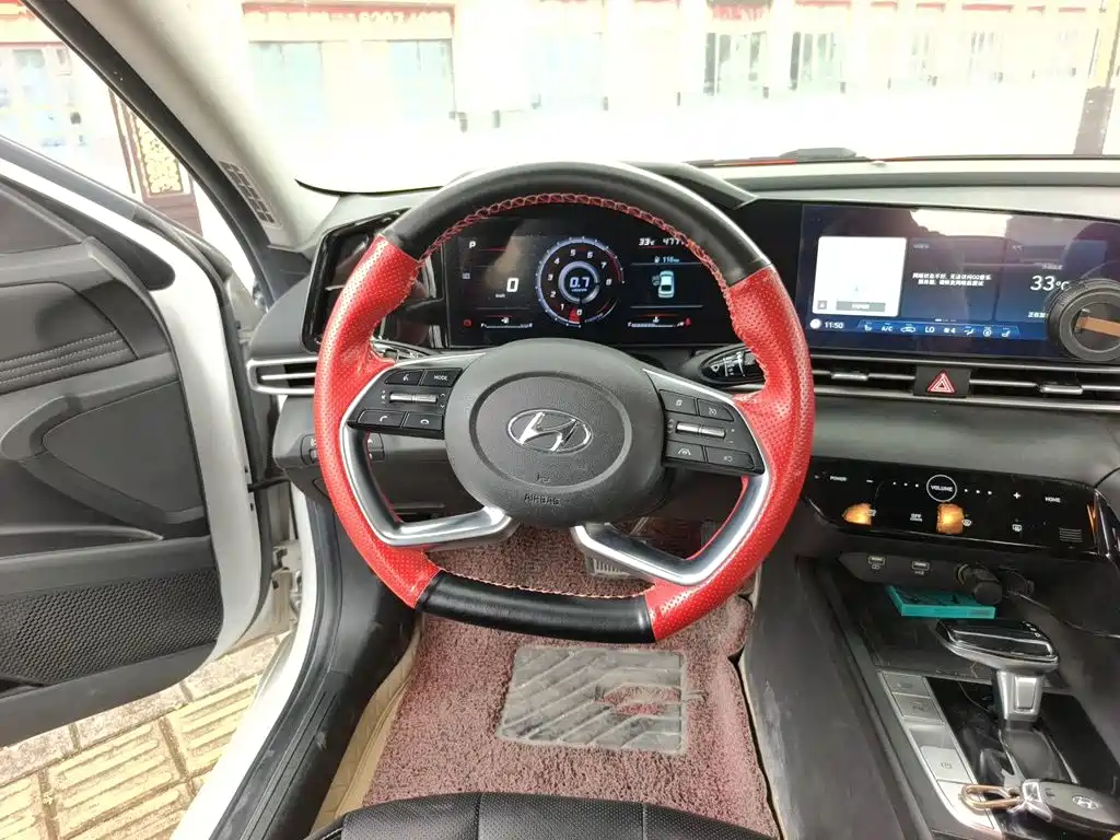 Hyundai Elantra 2021