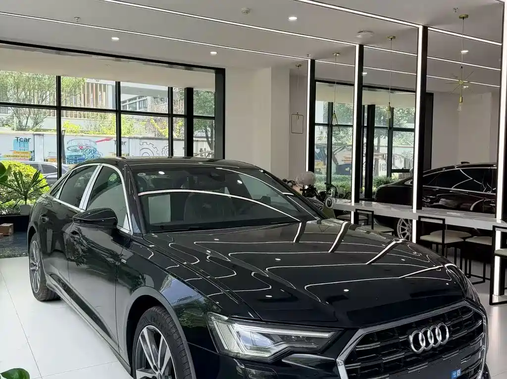 Audi A6L 2025