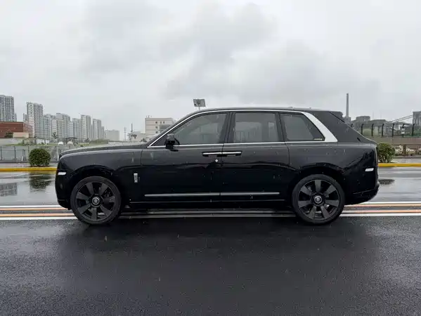 Rolls-Royce Cullinan 2018