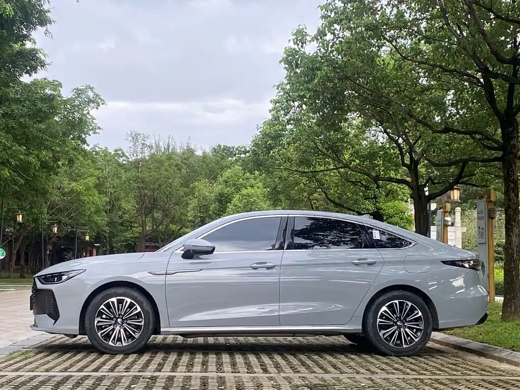 Chery Fengyun A8L 2025 — фото 22