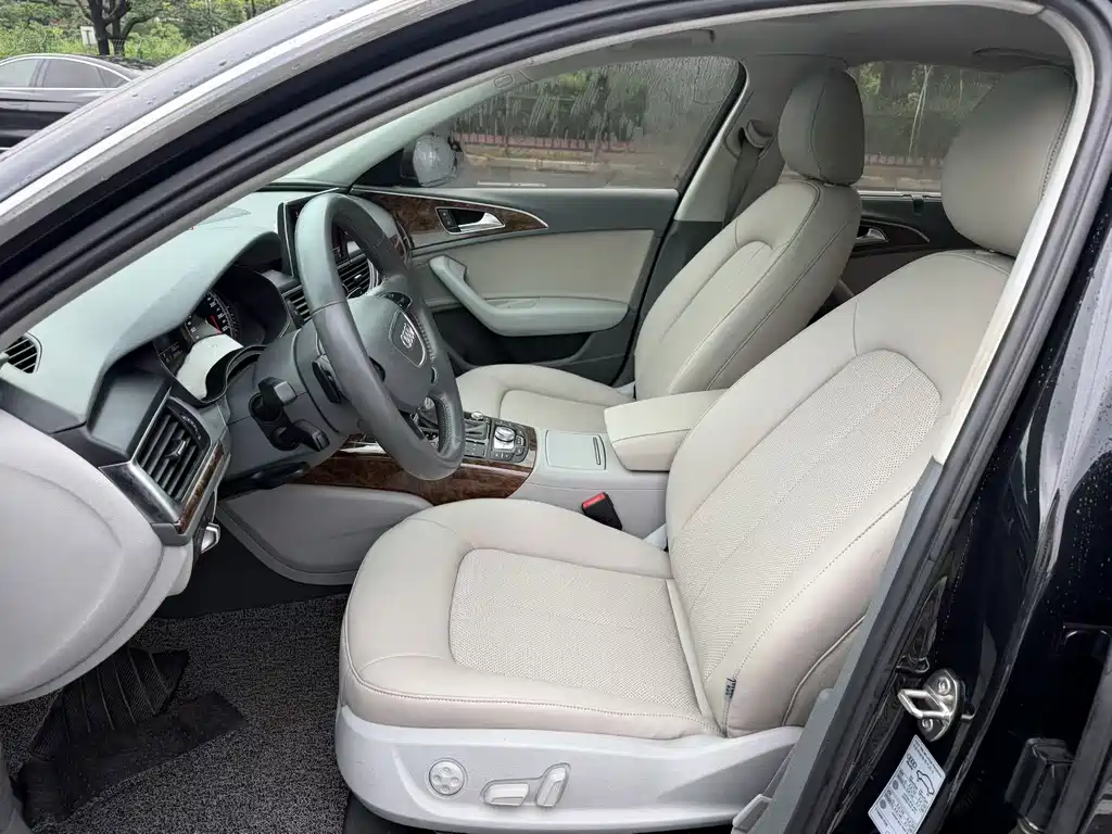 Audi A6L 2015