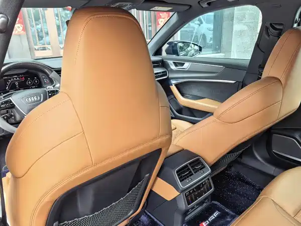 Audi RS 6 2023