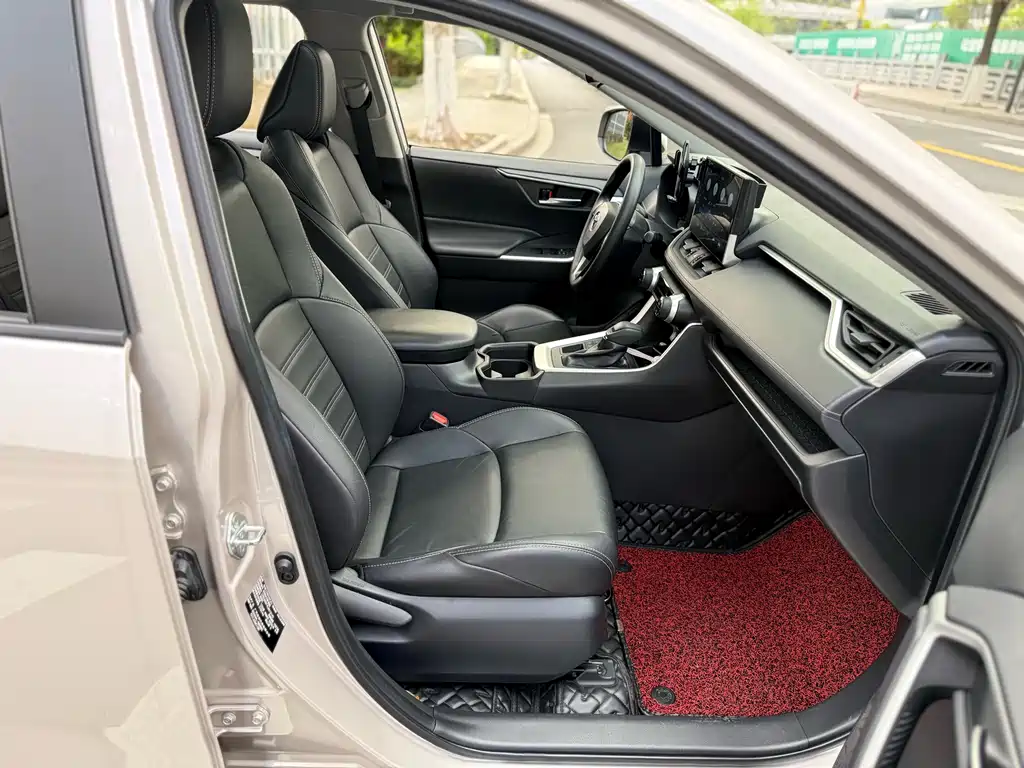 Toyota Wildlander 2020 — фото 11
