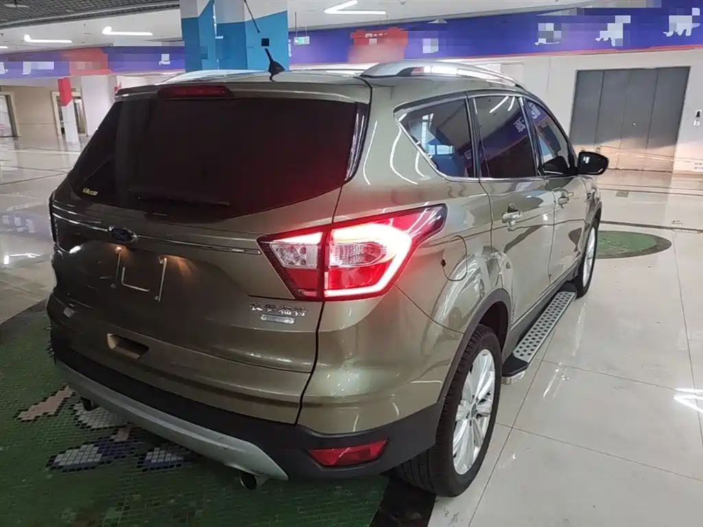 Ford Kuga 2017 — фото 7