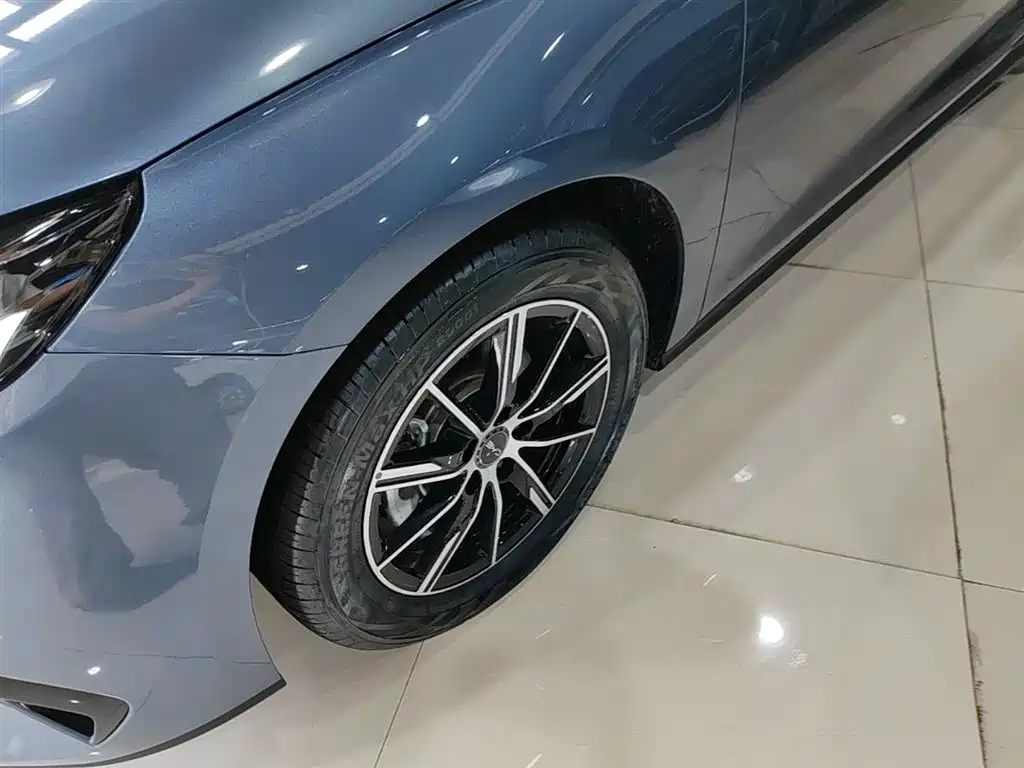 BYD Seal 06 2025 — фото 23