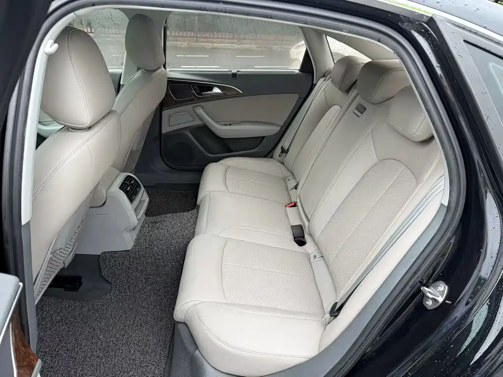 Audi A6L 2015