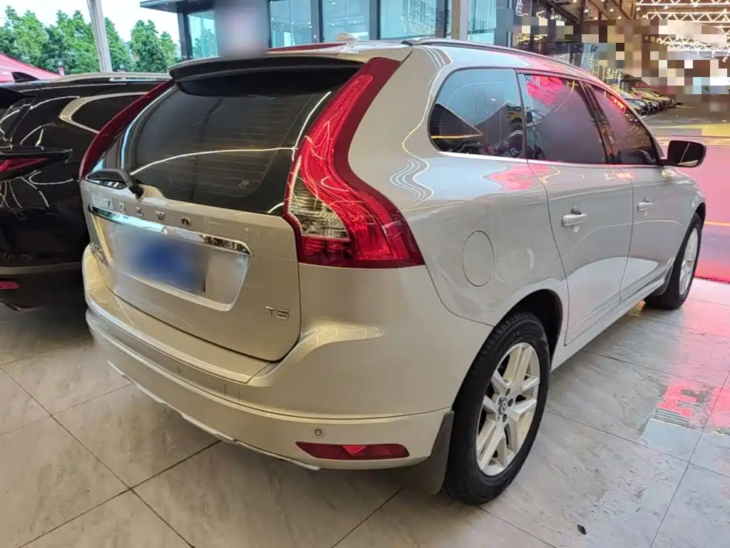 Volvo XC60 2017