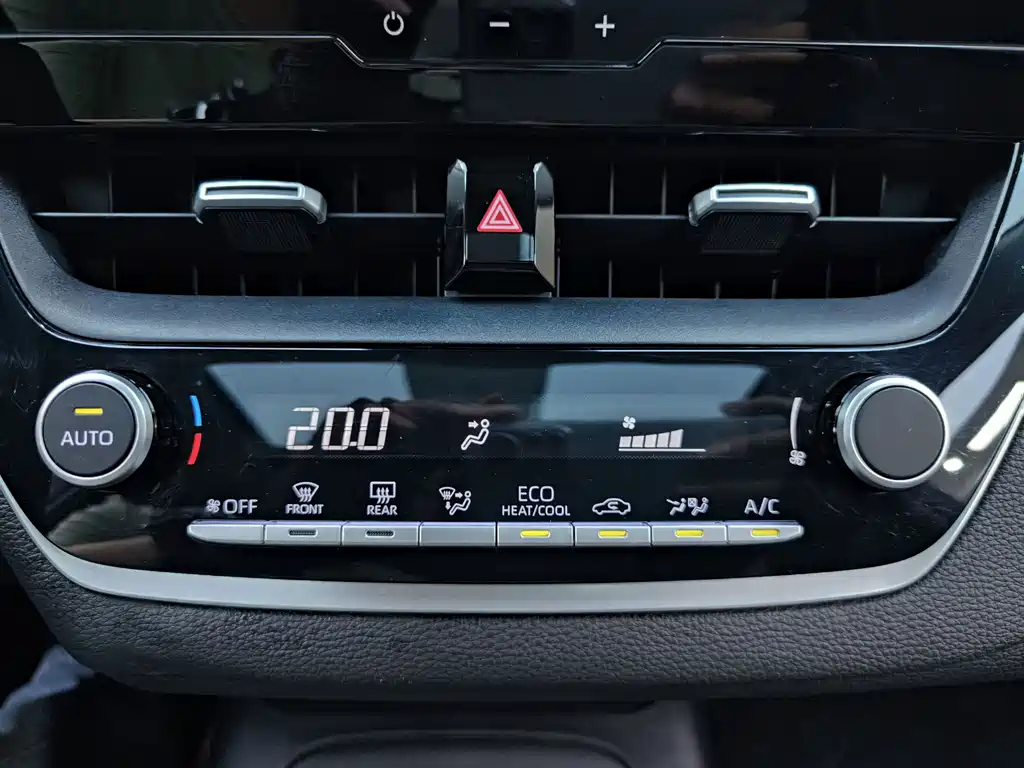 Toyota Levin 2023 — фото 13