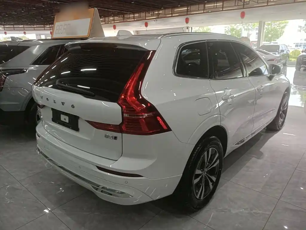 Volvo XC60 2024