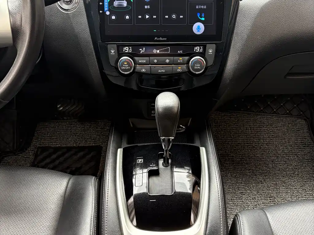 Nissan X-Trail 2017