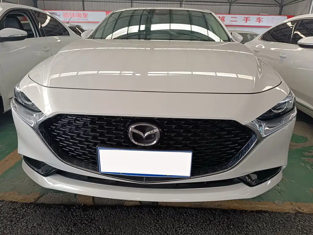 Mazda 3 Axela 2019