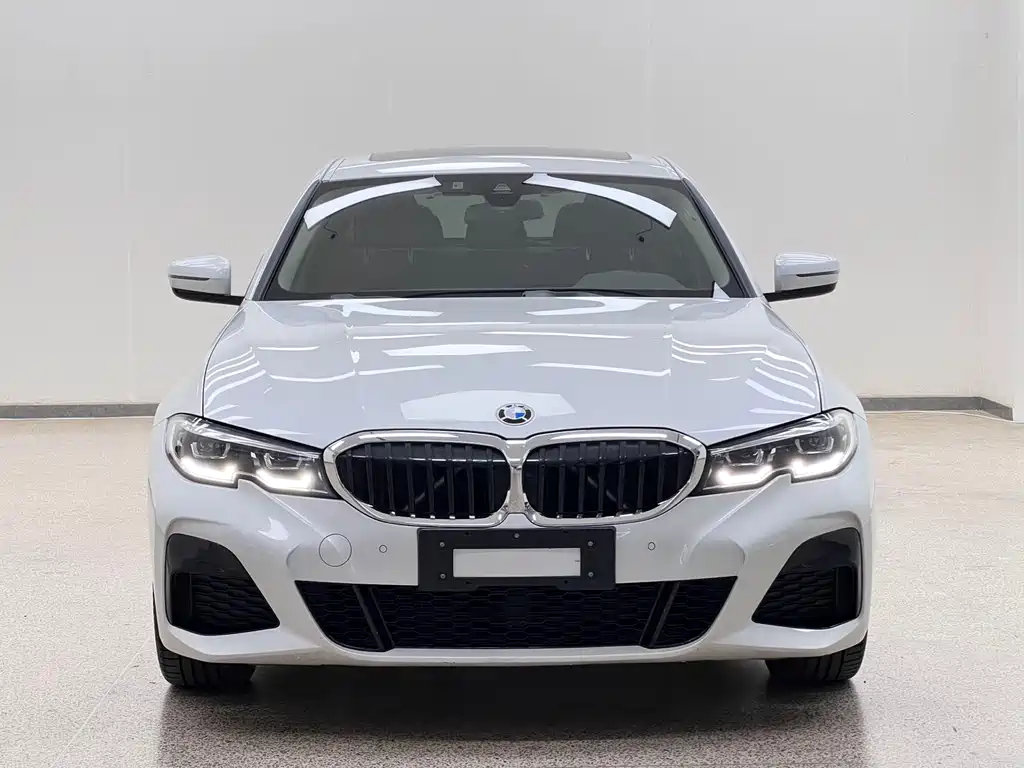 BMW 3 Series 2022