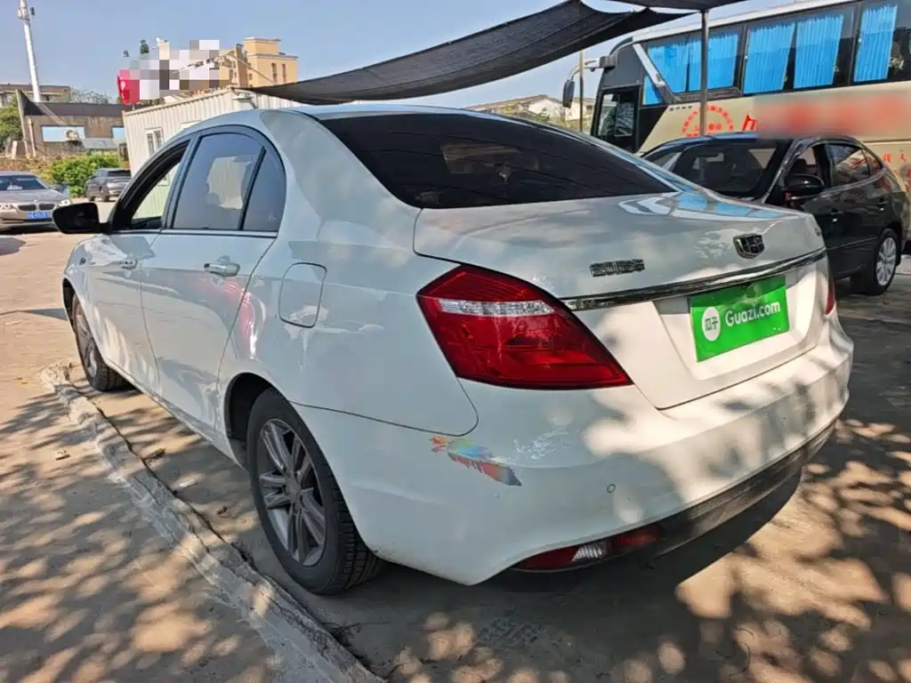 Geely Emgrand 2017