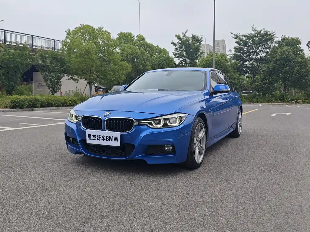 BMW 3 Series 2019 — фото 1