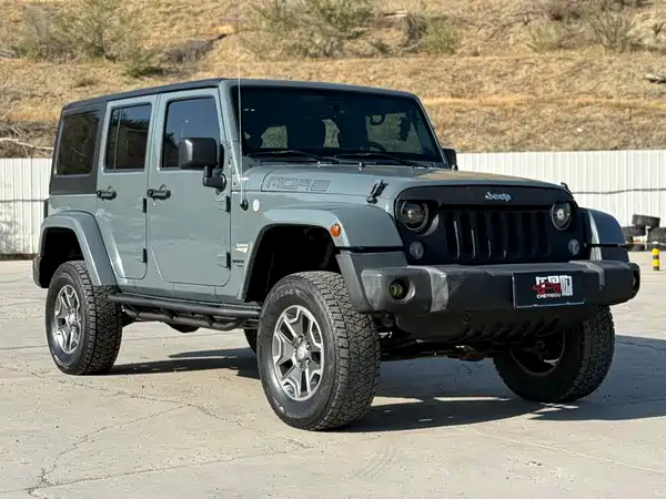 Jeep Wrangler 2014