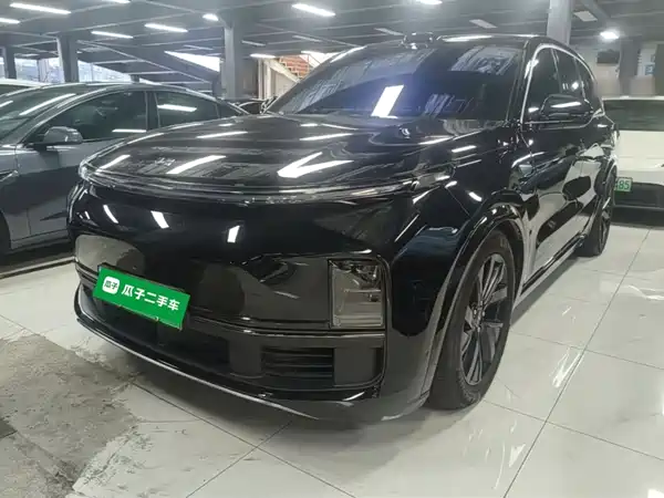 Li Auto L8 2023