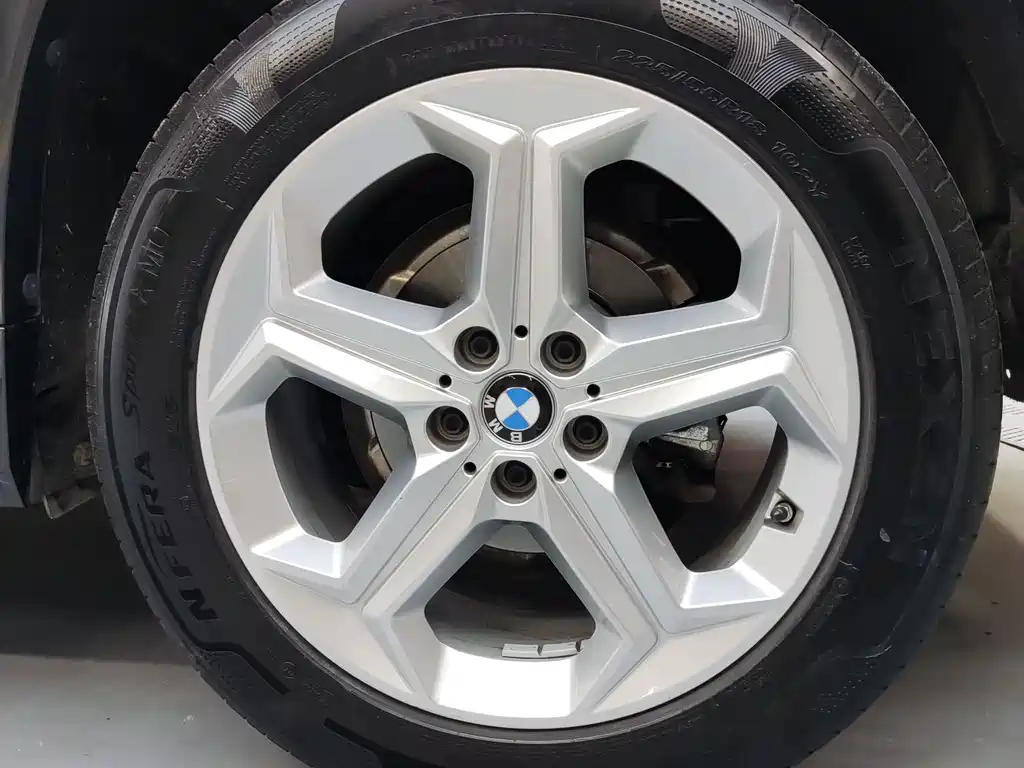 BMW X1 2023 — фото 18