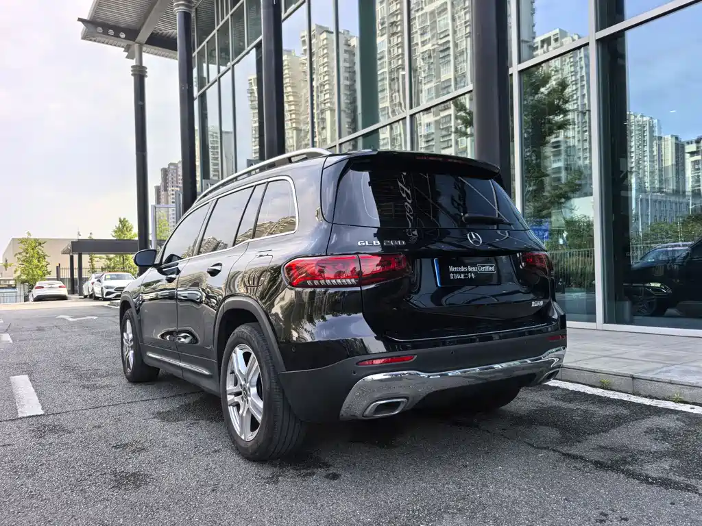 Mercedes-Benz GLB 2021 — фото 20