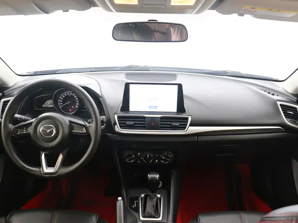 Mazda 3 Axela 2019 — фото 11