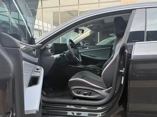 Volkswagen Lamando 2023