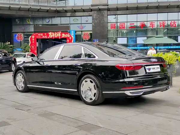 Audi A8 2021