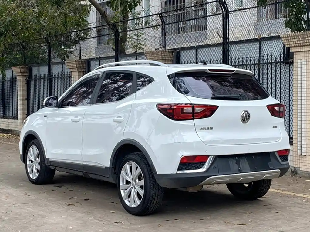 MG ZS 2018 — фото 18