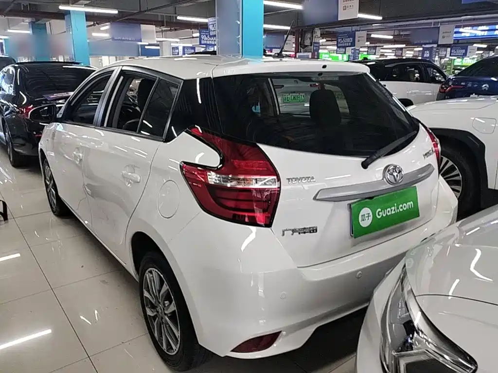 Toyota Yaris L 2020