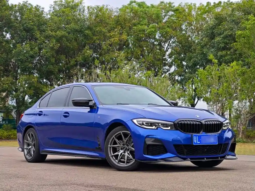 BMW 3 Series 2021