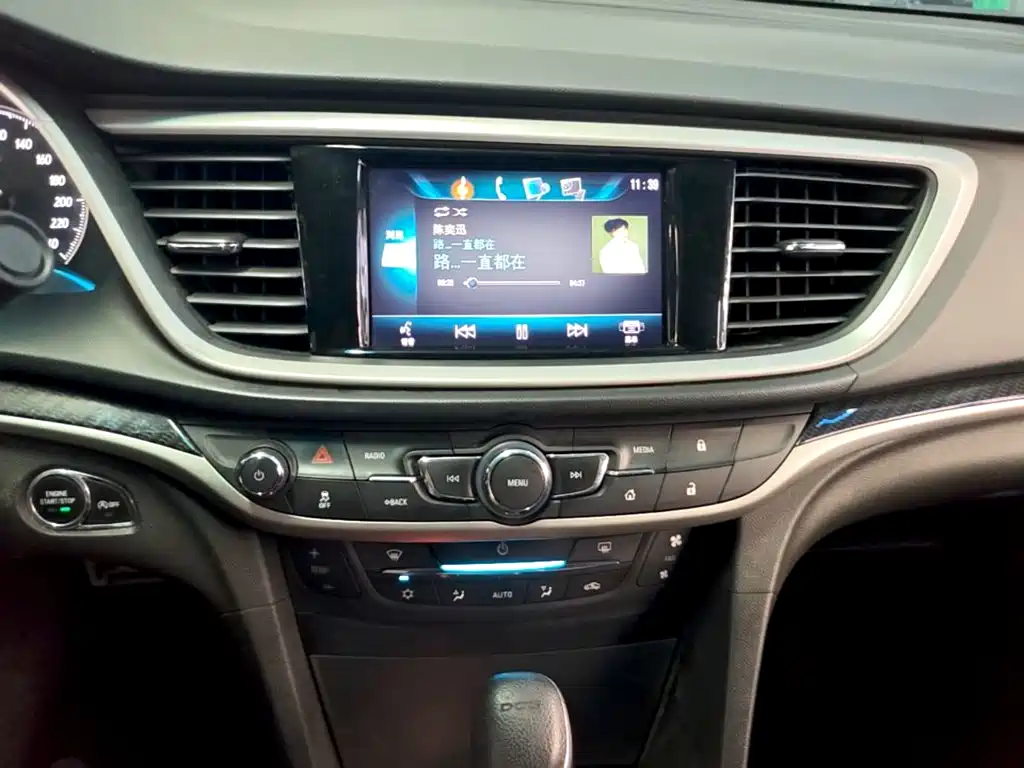 Buick Excelle GT 2015 — фото 13