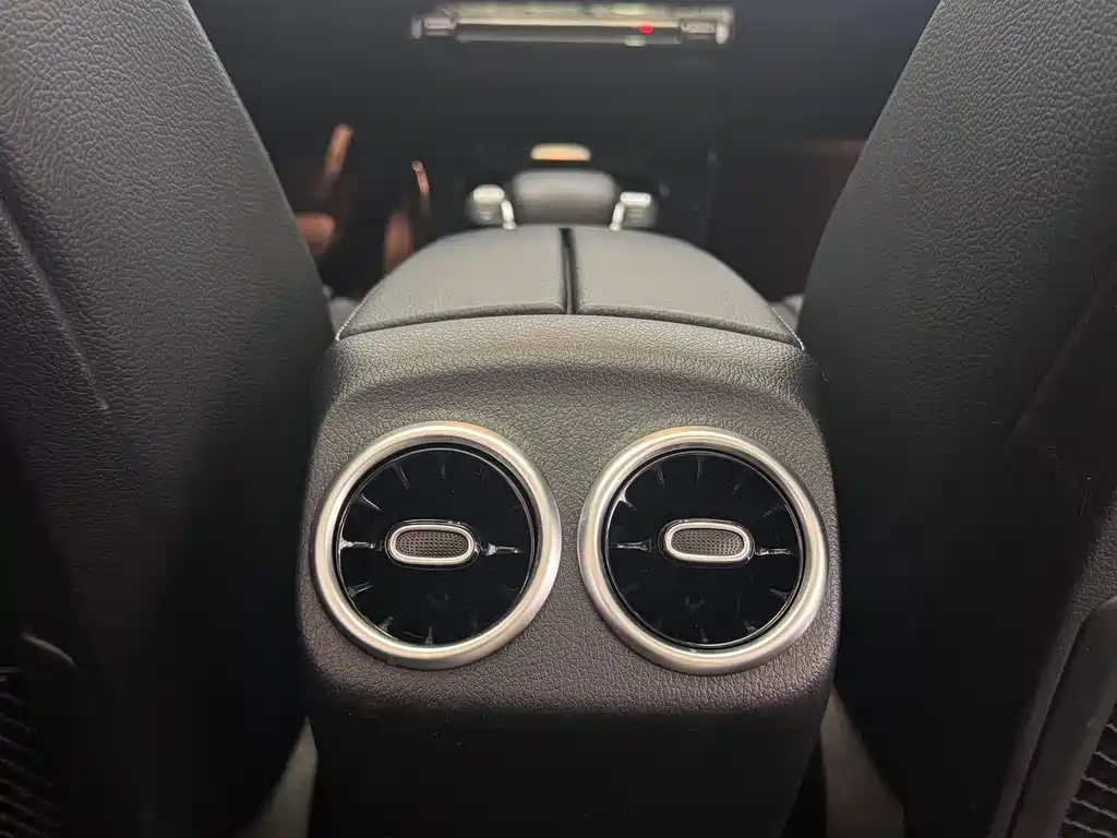 Mercedes-Benz A-Class 2022 — фото 14