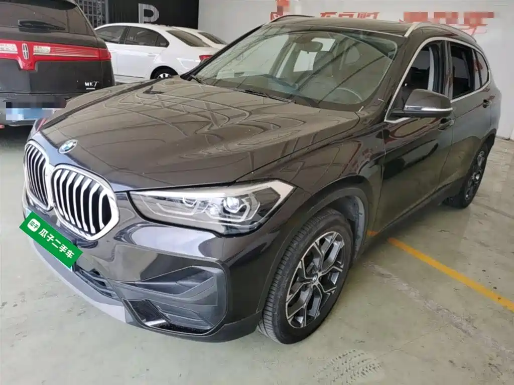 BMW X1 2021 — фото 2