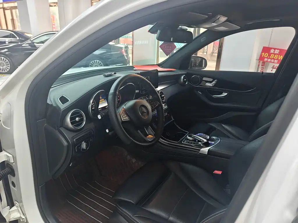 Mercedes-Benz GLC 2016