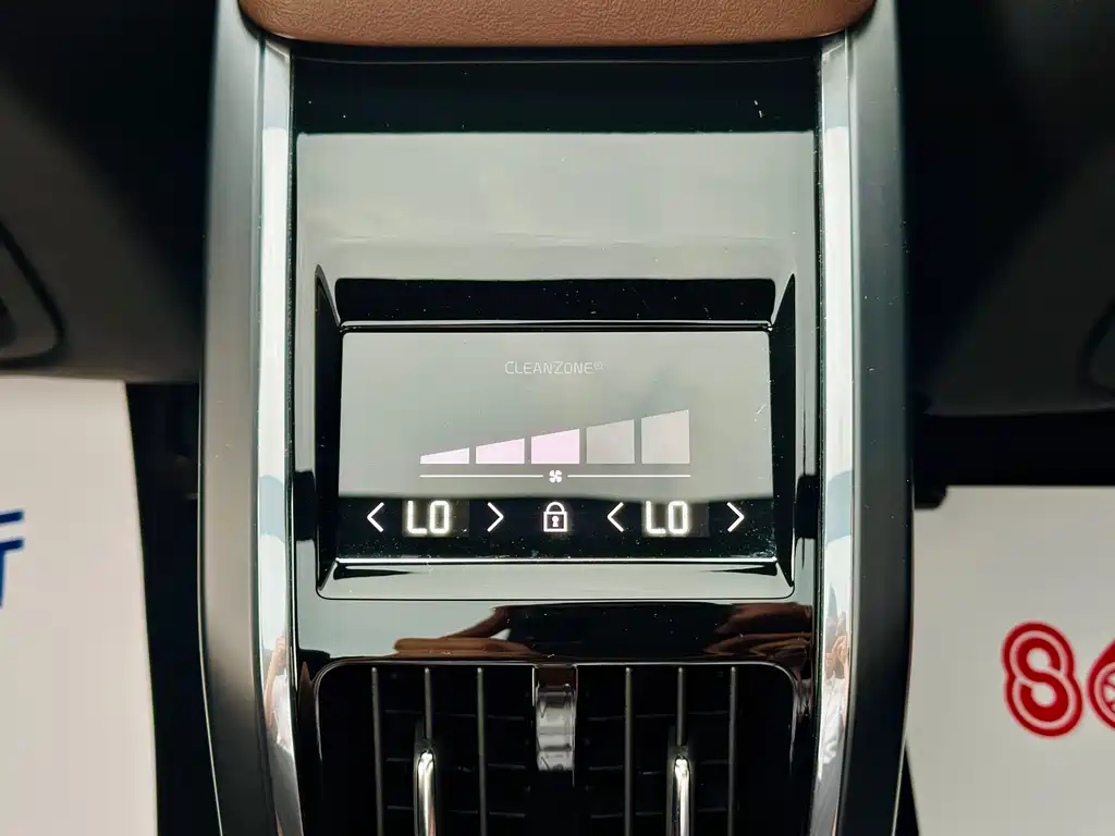 Volvo S90 2023 — фото 14