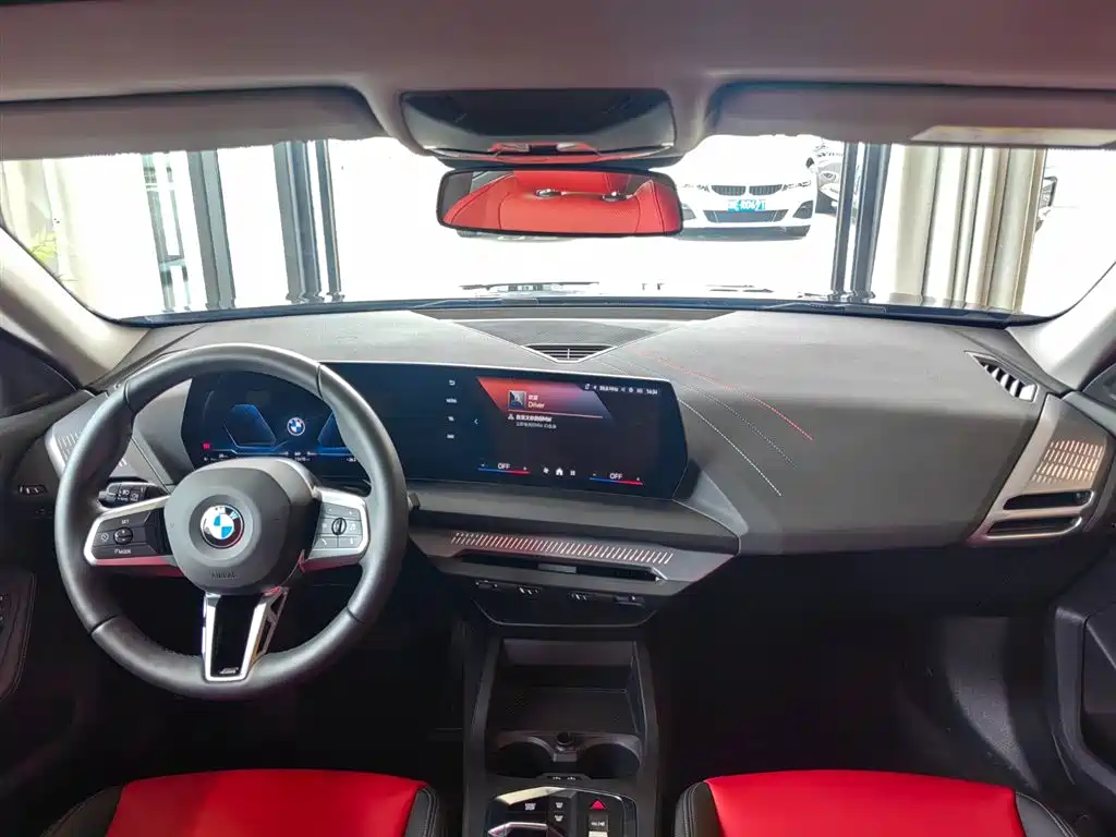 BMW 2 Series 2025 — фото 9