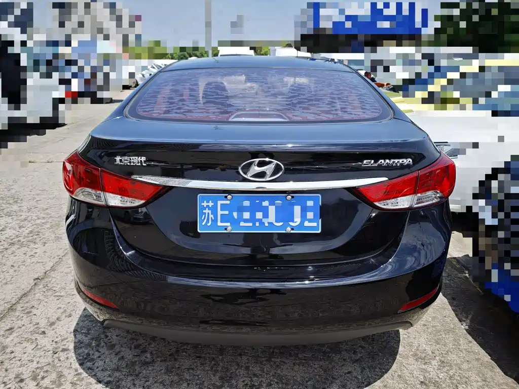 Hyundai Elantra 2014