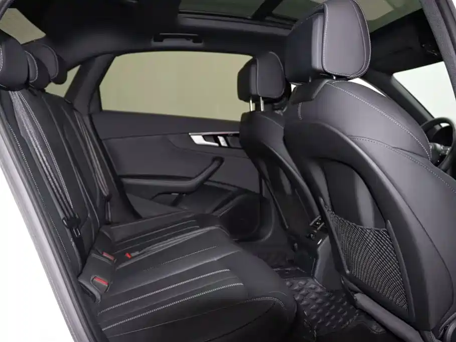 Audi A4L 2024