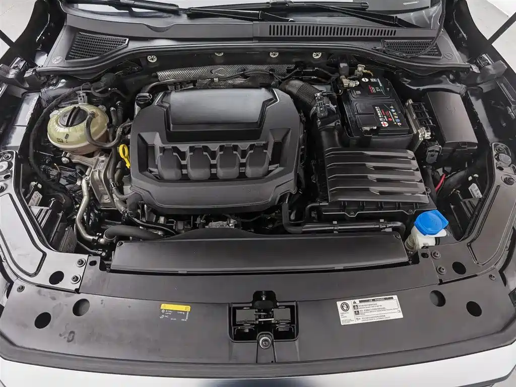 Volkswagen Passat 2023