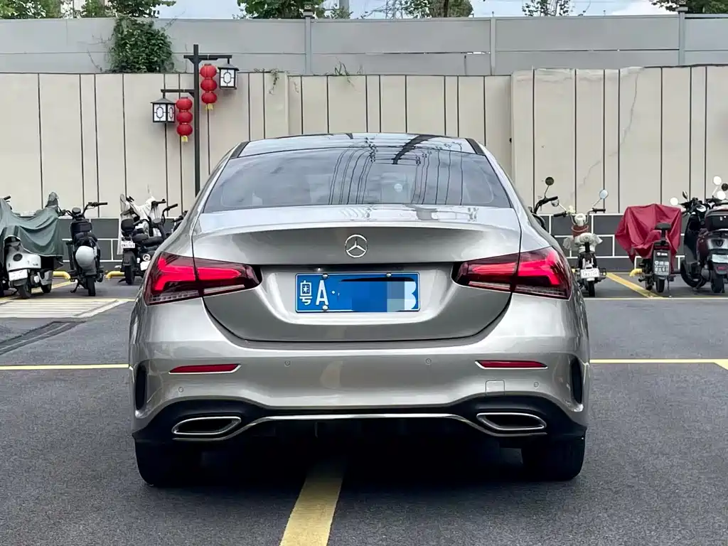 Mercedes-Benz A-Class 2021 — фото 6