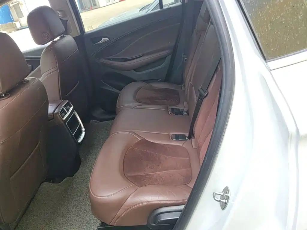 Buick Envision Plus 2017 — фото 17