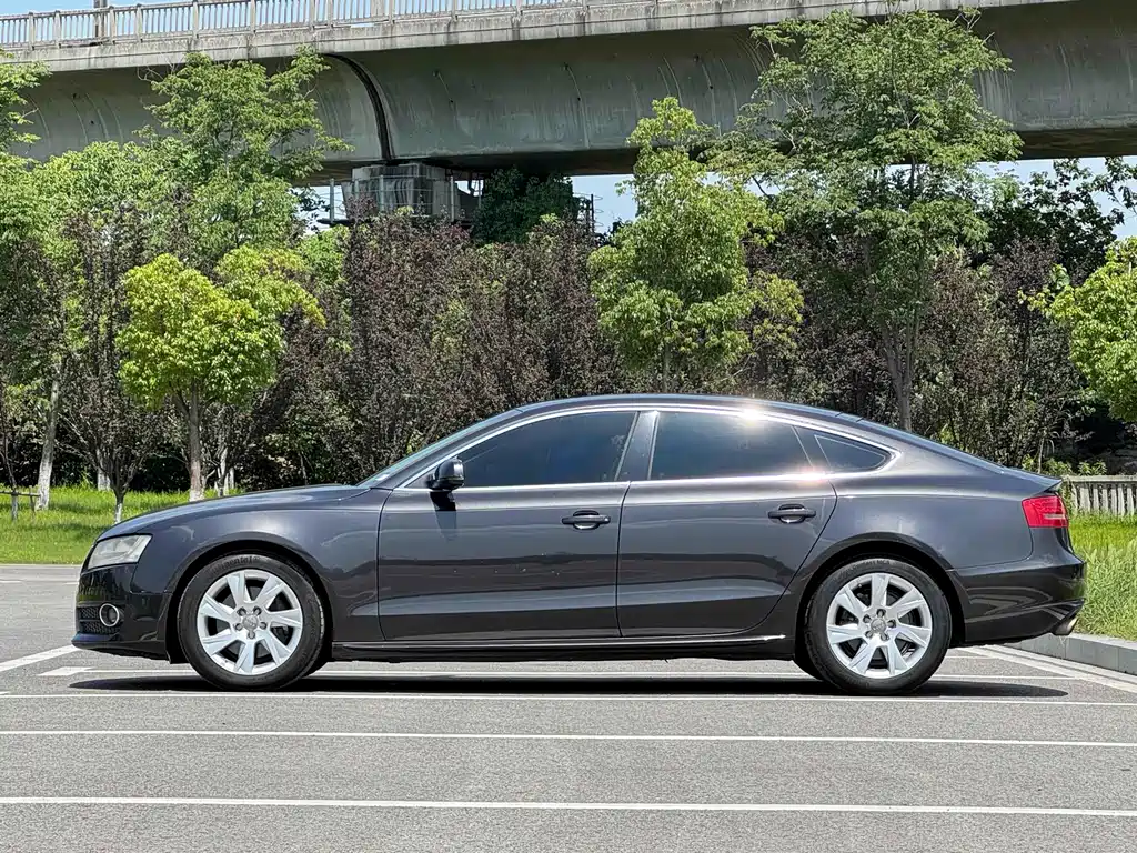 Audi A5 2011