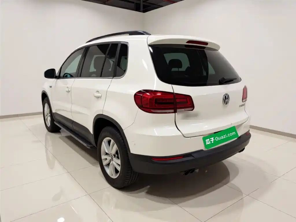 Volkswagen Tiguan 2014 — фото 4