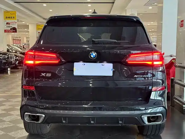 BMW X5 2023