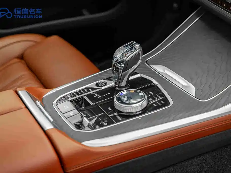 BMW X7 2021 — фото 19