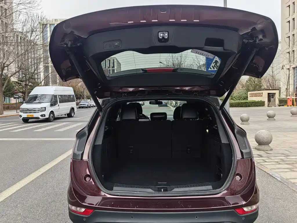 Lincoln MKC 2018 — фото 16