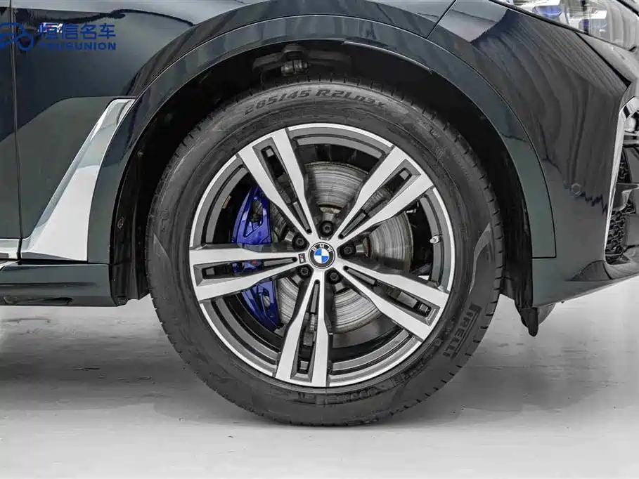 BMW X7 2021 — фото 11