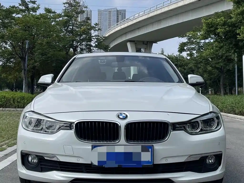 BMW 3 Series 2017